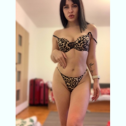       . y  